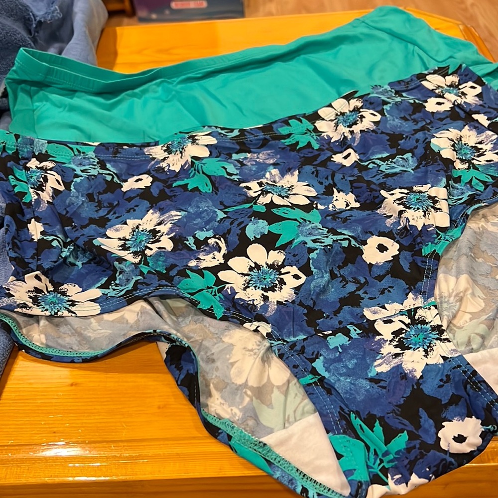 2 pair Comfortchoice Panties